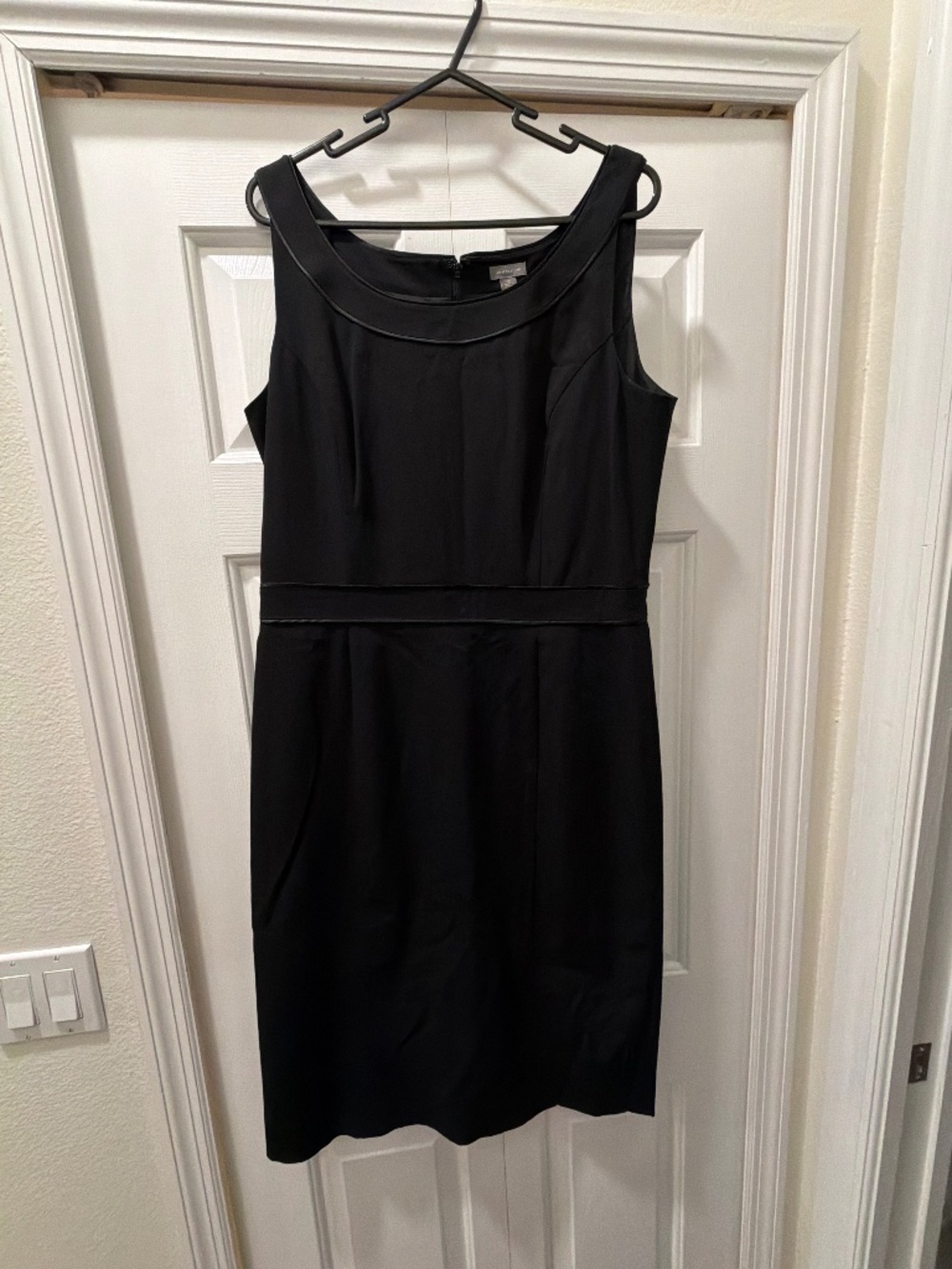 Ann Taylor black dress